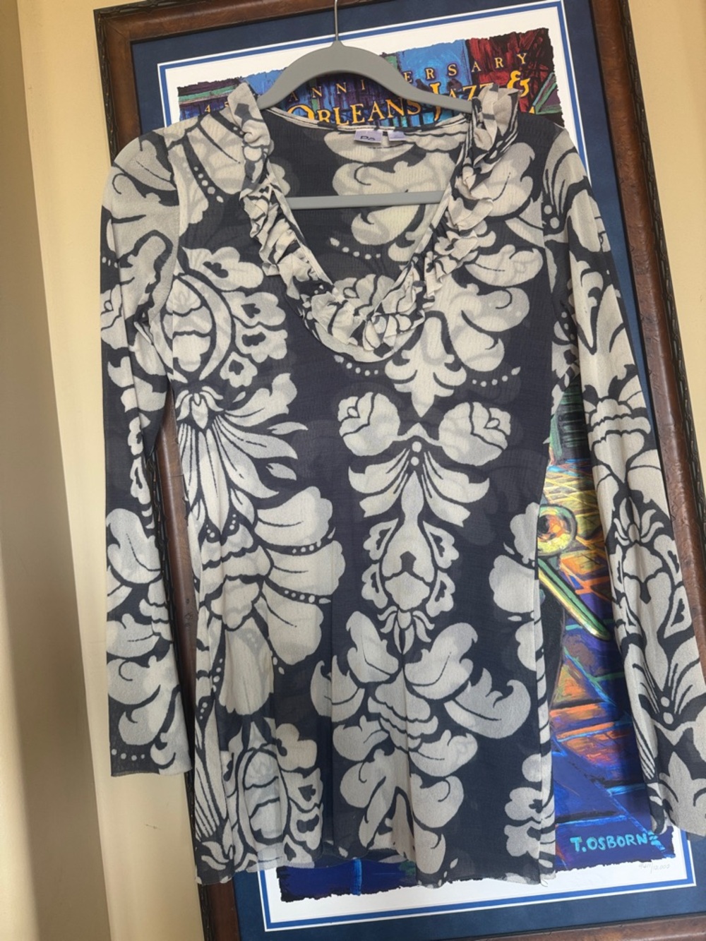 POL Long Sleeve Ruffled V-Neck Top in Black and White